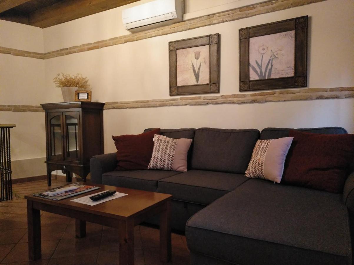 Apartamentos La Casa Del Grial Toledo Buitenkant foto